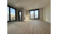 IS-5153, Beach property with balcony and underground parking space in Стамбул Кадикой
